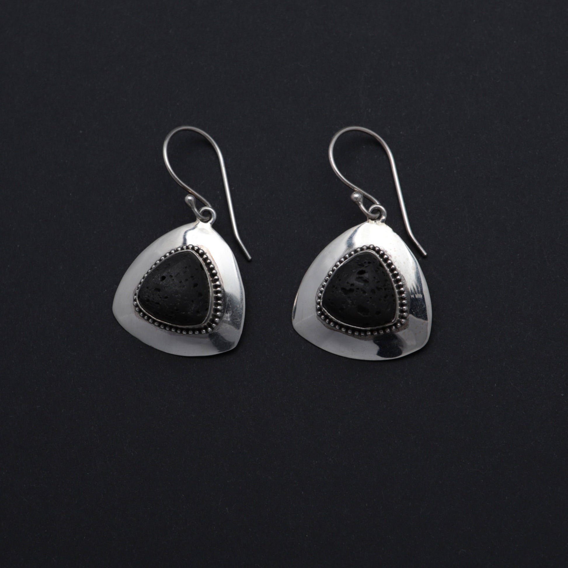 Kaldera Atelier Jove & Jove, tear Earrings in 925 Sterling Silver and Mount Agung Lava Stone. 